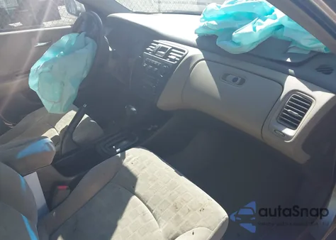 2001 Honda Accord 2.3 Ex from USA, damaged, VIN JHMCG66821C000301